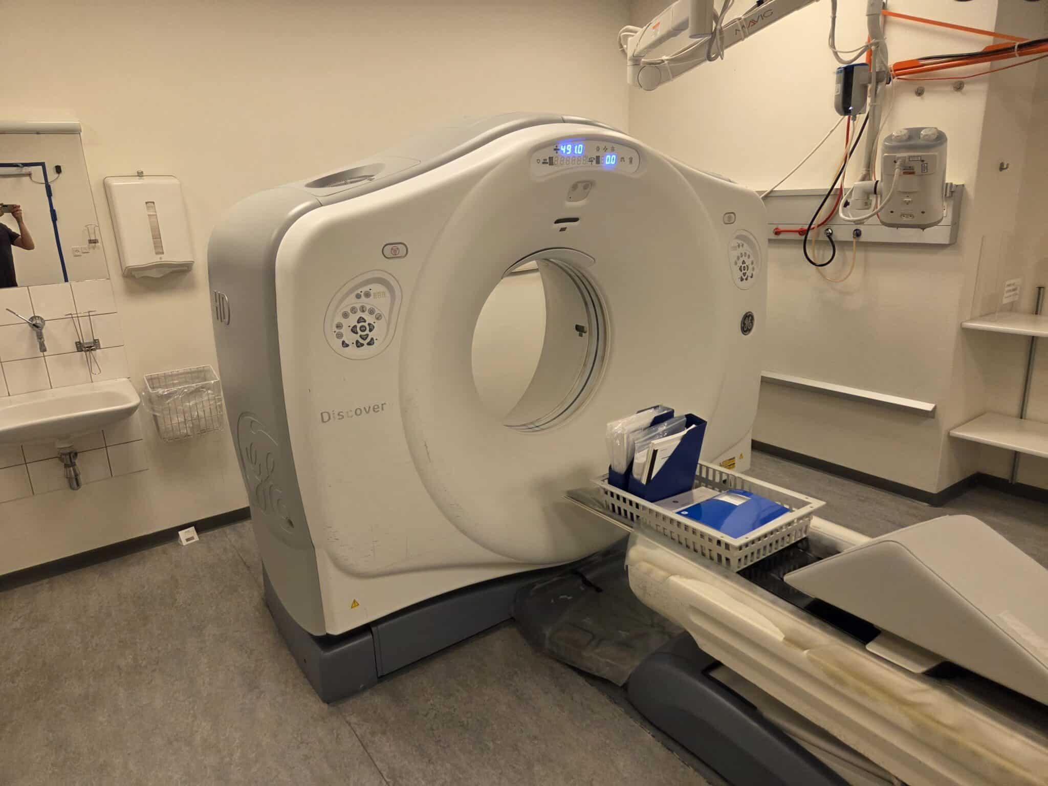 2012 GE Discovery CT 750 HD